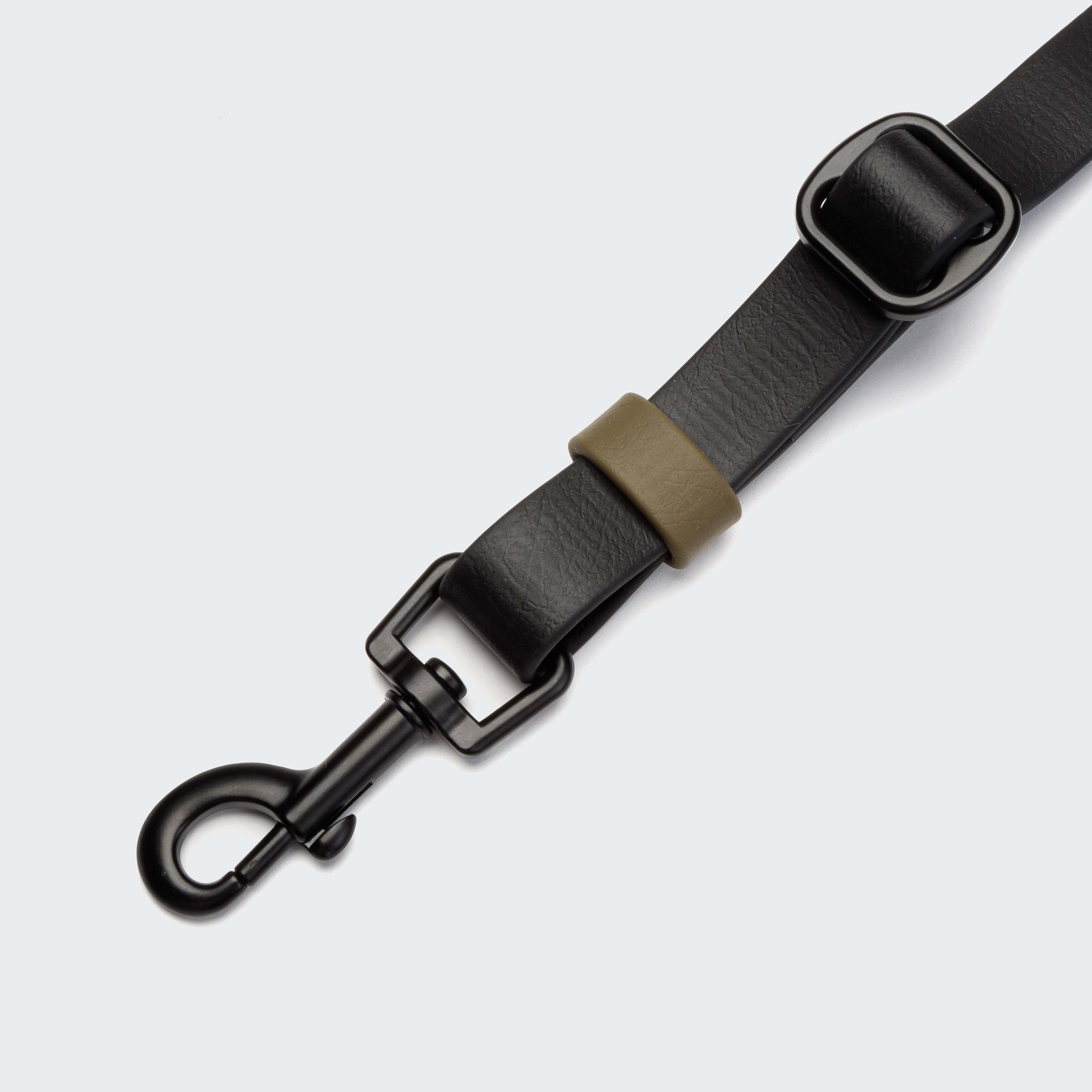 Detail of Dog Hands Free Leash Biothane Black