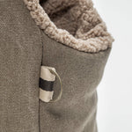 Unisex Hundetasche mit Teddy-Futter Nahaufnahme