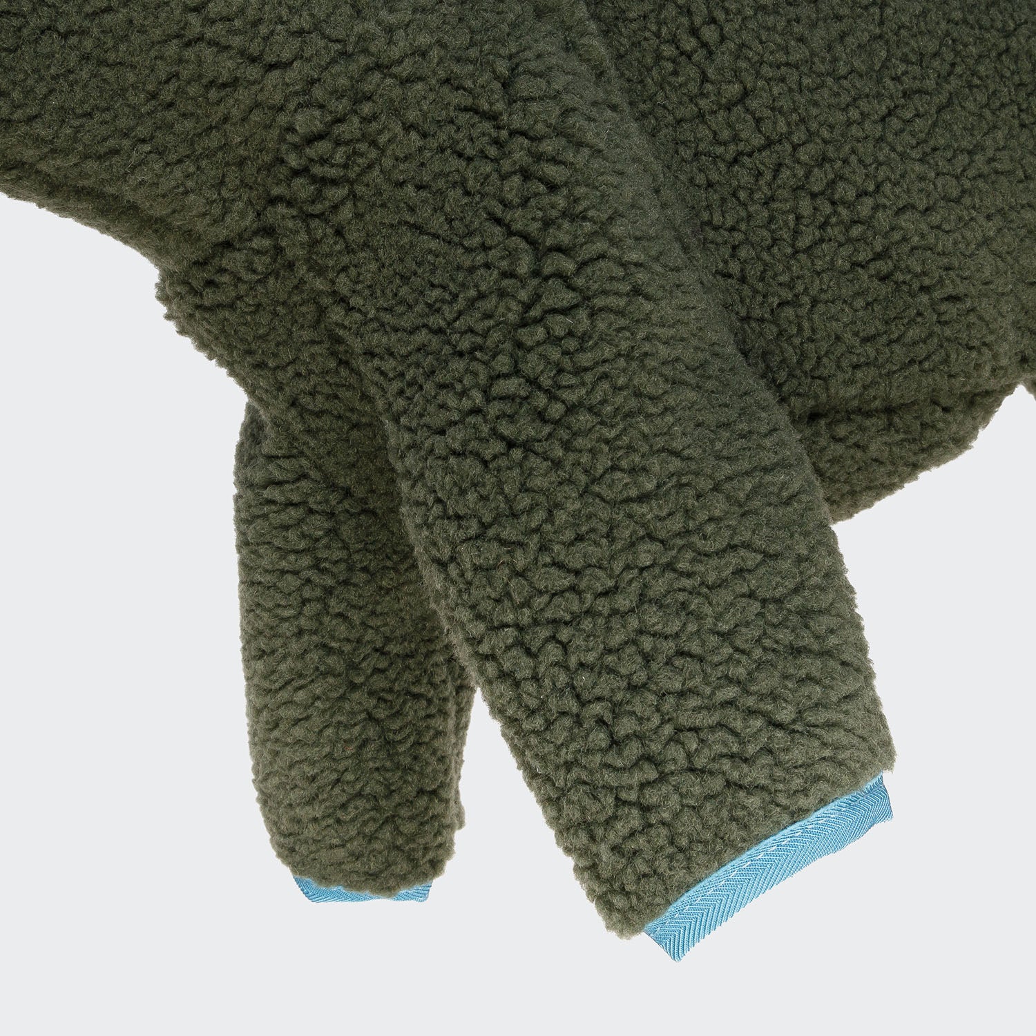 CLOUD7 Dog Sweater Cornwall in colour Olive Green_detail