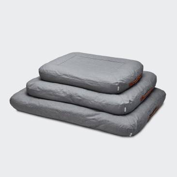 3 light grey dog beds made of organic cotton