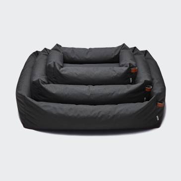 3 dark grey and water repellent dog beds for outdoors