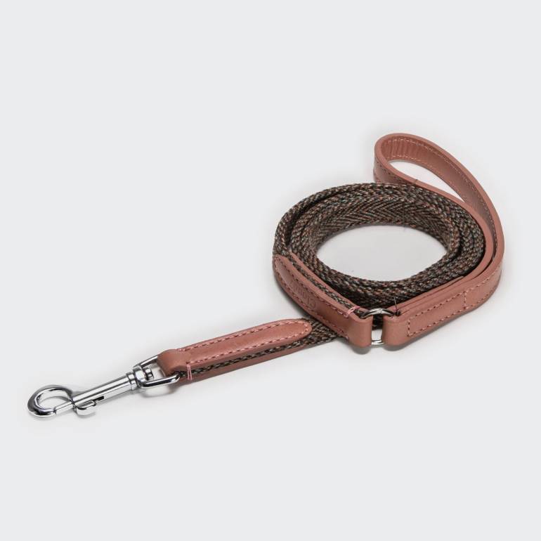 Rolled up dog leash Boboli Rosé in elegant brown herringbone fabric and pink leather